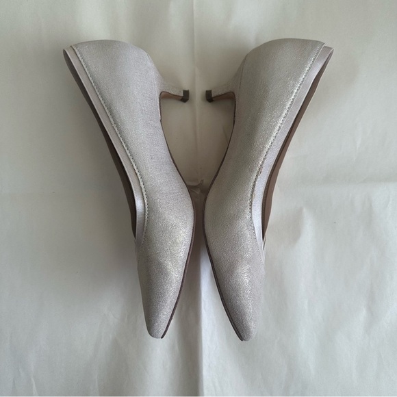 Vionic Champagne Kitten Heel Arch Support Dress Shoe Women 6 Comfort Shimmer Met - Picture 4 of 10